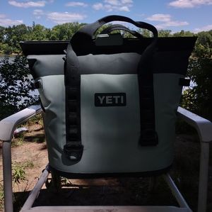 Yeti Hopper M30
